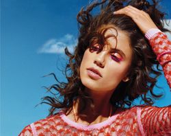 28037201_Allure_USA_-_July_2016-14.jpg