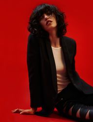 28202472_Lorelle-Rayner-by-Alexander-Neu