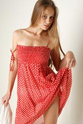 Liana B - The First Undressing 45htvisieo