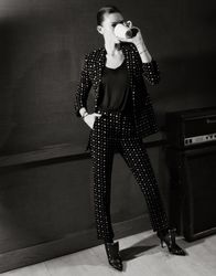 29276760_The_Edit_Aug_11th_-_05.jpg