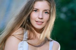 Vivian - Lekishen e55lb87quf