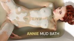 Annie-Mud-Bath-155pjr9cmk.jpg