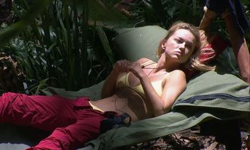 [Image: 30510081_ola_jordan_IMAC_hammoc_3.jpg]